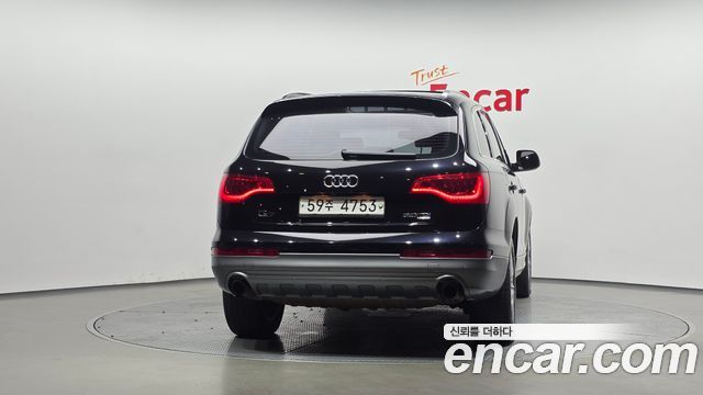 Audi Q7 2010 — photo 4