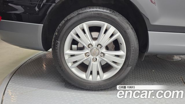 Audi Q7 2010 — photo 5