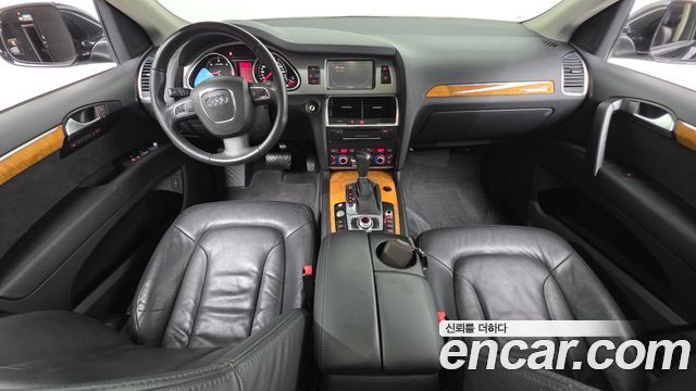 Audi Q7 2010 — photo 7