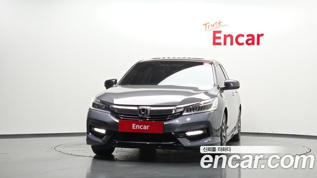 Honda Accord 2017 — photo 3