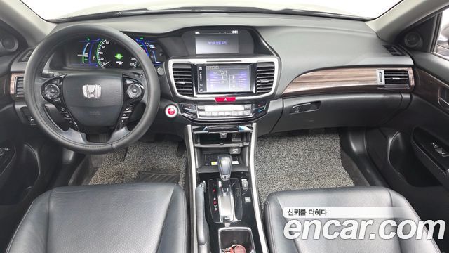 Honda Accord 2017 — photo 7