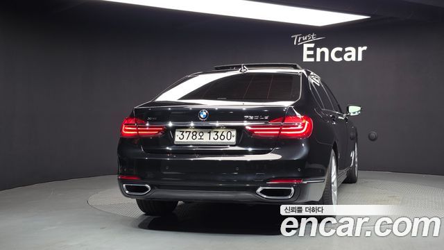 BMW 7-Series 2016 — photo 4