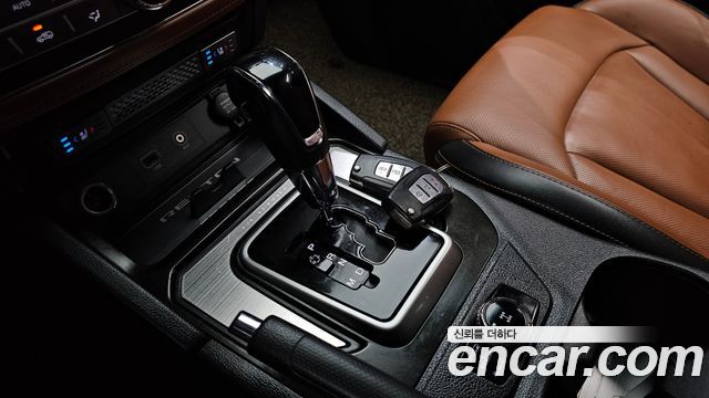KG Mobility Rexton 2019 — photo 9