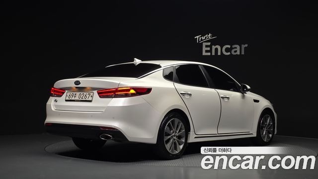 Kia K5 2017 — photo 2