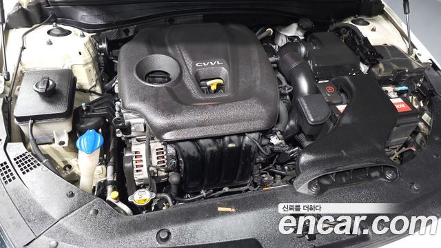 Kia K5 2017 — photo 6
