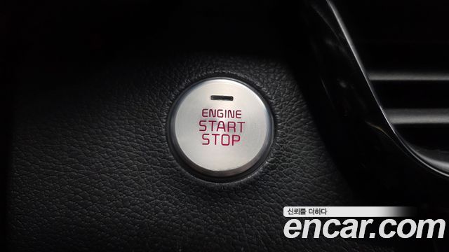 Kia K5 2017 — photo 30