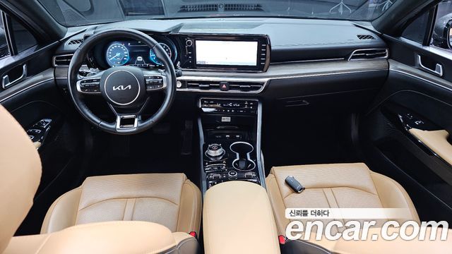 Kia K5 2022 — photo 10