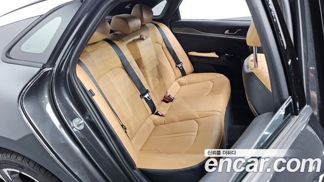 Kia K5 2022 — photo 17