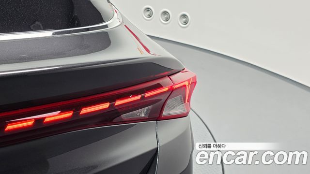 Kia K5 2022 — photo 9