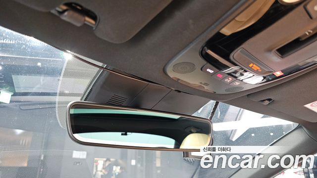 Kia K5 2022 — photo 27