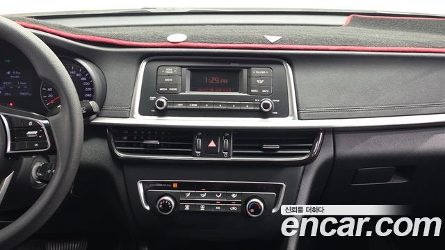 Kia K5 2020 — photo 14