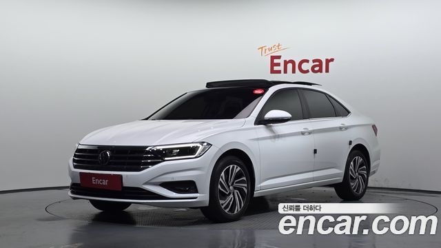 Volkswagen Jetta 2021 — photo 1
