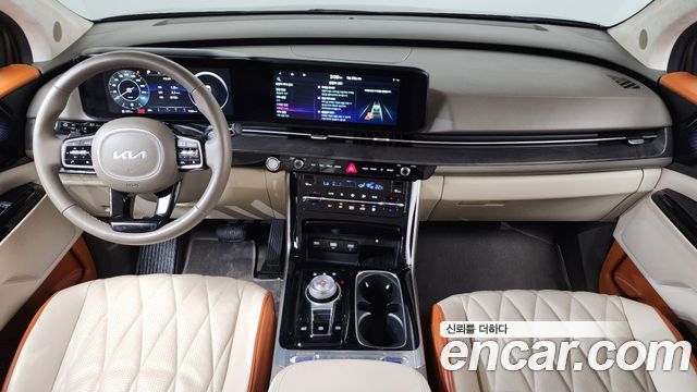 Kia Canival 2023 — photo 10