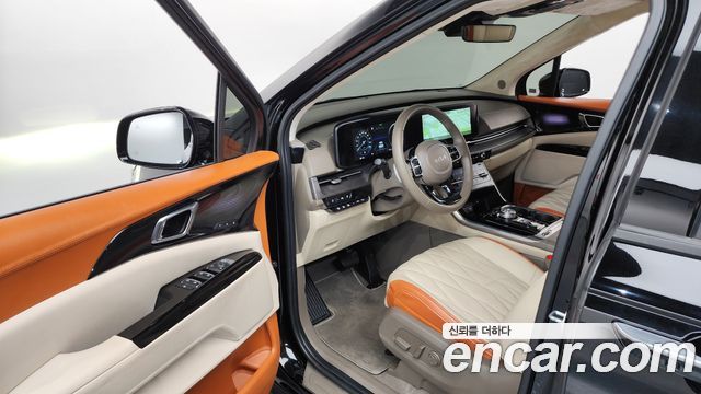Kia Canival 2023 — photo 13