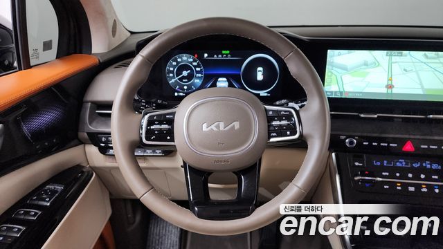 Kia Canival 2023 — photo 18