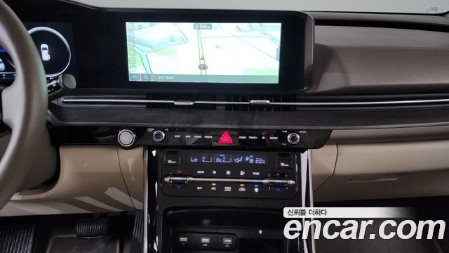 Kia Canival 2023 — photo 19
