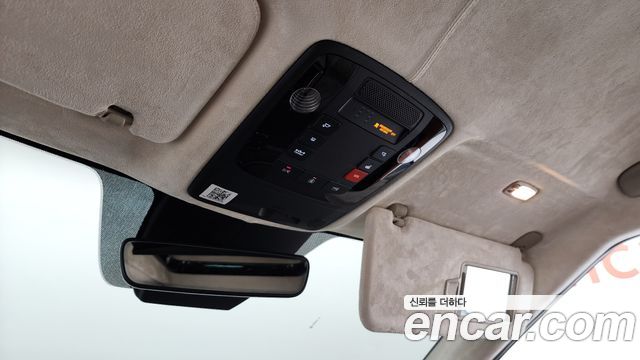 Kia Canival 2023 — photo 29
