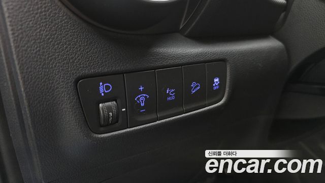 Hyundai Kona 2021 — photo 29