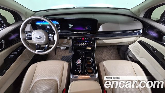 Kia Canival 2021 — photo 10