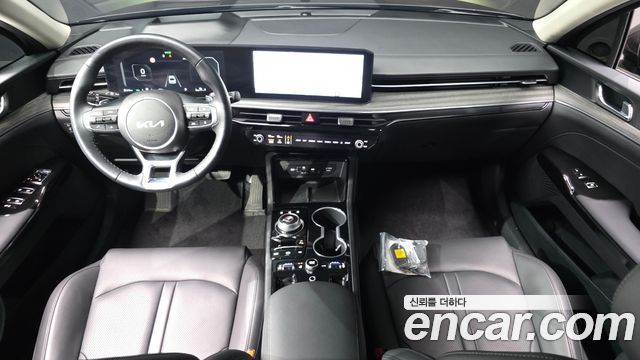 Kia K5 2024 — photo 10