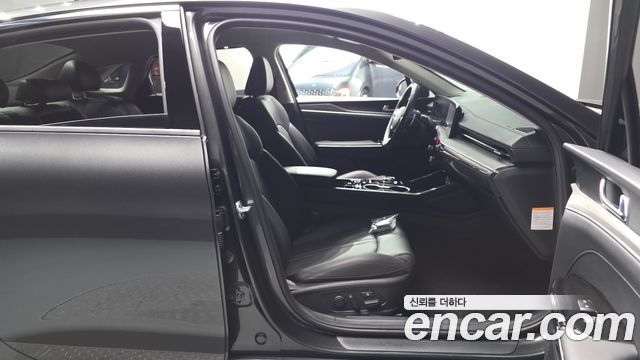 Kia K5 2024 — photo 16