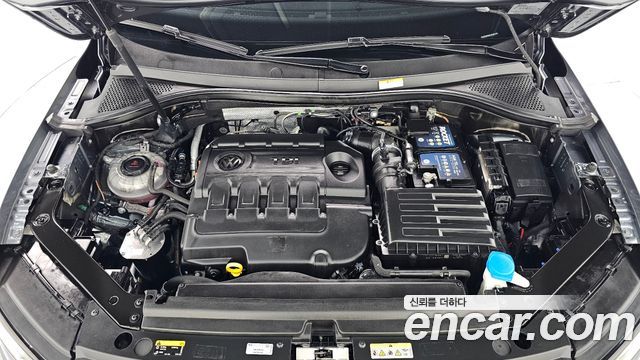 Volkswagen Tiguan 2020 — photo 6