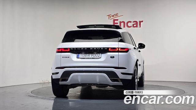 Land Rover Range Rover Evoque 2023 — photo 4