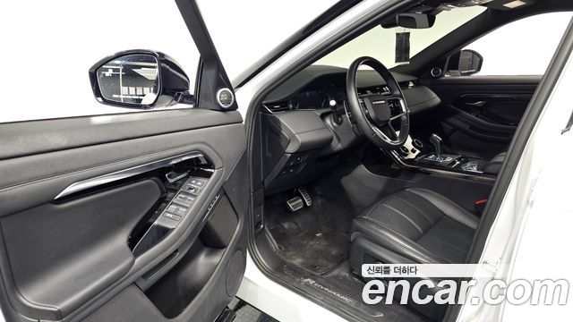 Land Rover Range Rover Evoque 2023 — photo 10