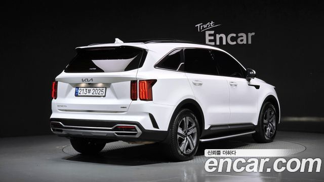 Kia Sorento 2023 — photo 2
