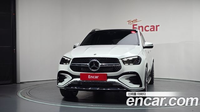 Mercedes-Benz GLE-Class 2025 — photo 3