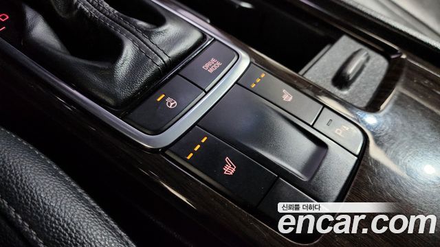 Kia K5 2017 — photo 19