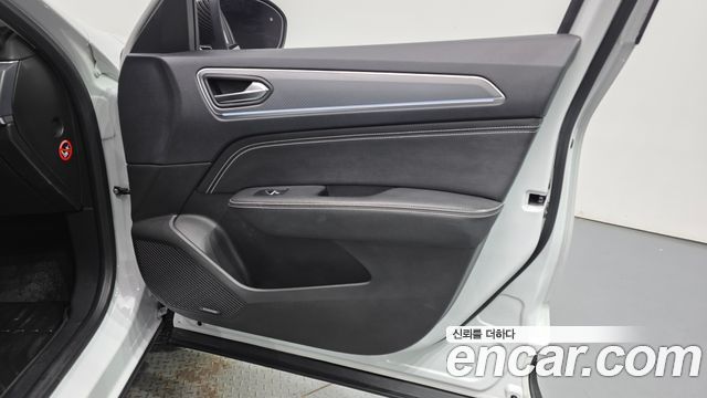 Renault Korea XM3 2022 — photo 14