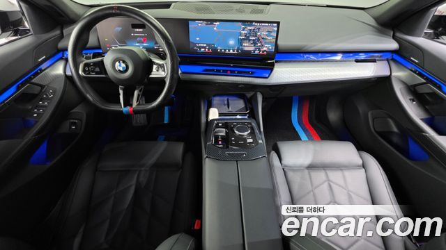 BMW 5-Series 2025 — photo 10