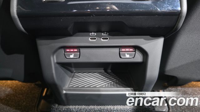 BMW 5-Series 2025 — photo 25