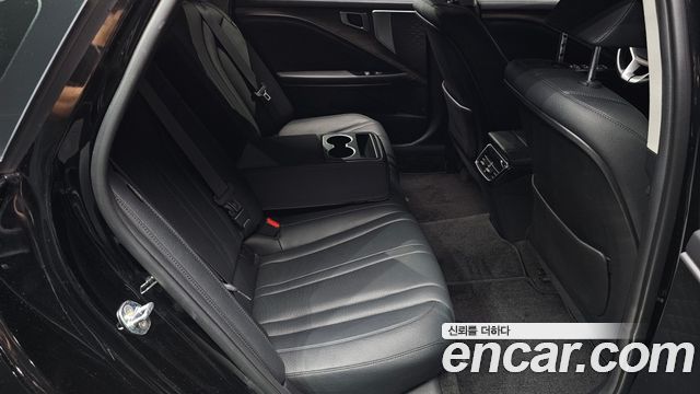 Kia K8 2023 — photo 12
