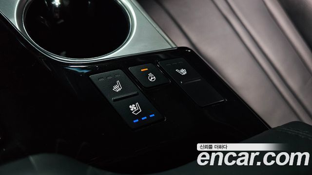 Kia K8 2023 — photo 19