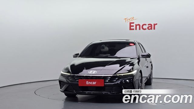 Hyundai AVANTE 2025 — photo 3