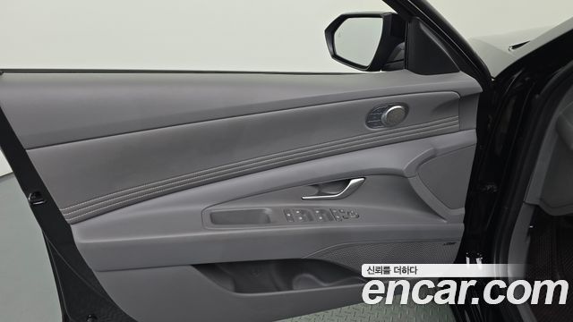 Hyundai AVANTE 2025 — photo 14