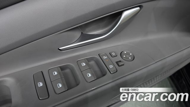 Hyundai AVANTE 2025 — photo 27