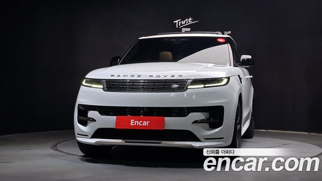 Land Rover Range Rover Sport 2024 — photo 3
