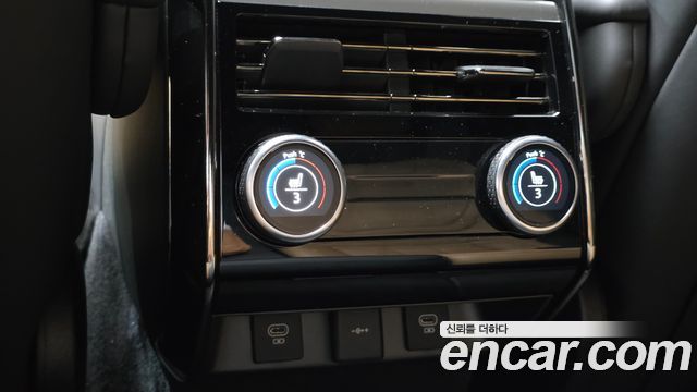 Land Rover Range Rover Sport 2024 — photo 31