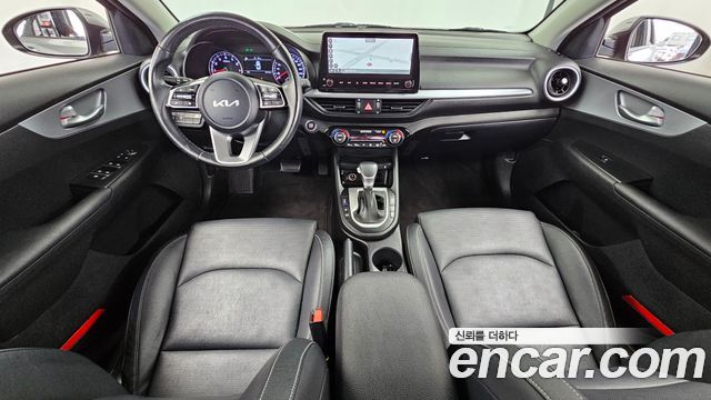 Kia K3 2022 — photo 7