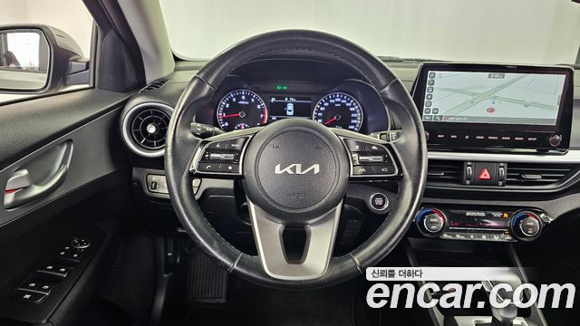 Kia K3 2022 — photo 13