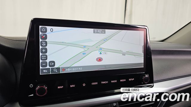 Kia K3 2022 — photo 18