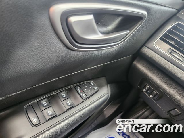 Renault Korea SM6 2016 — photo 14