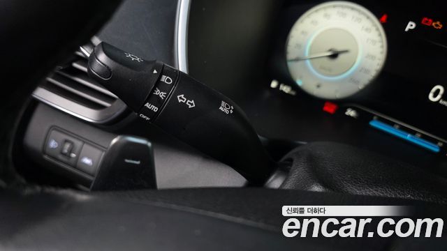 Hyundai Santafe 2021 — photo 27