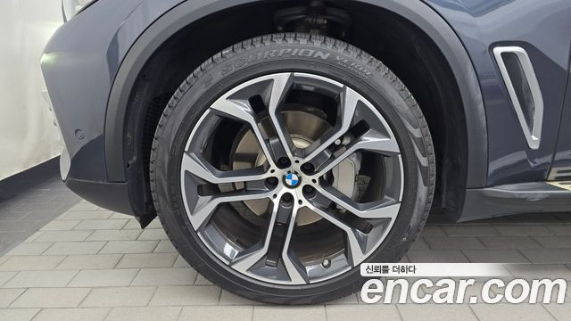 BMW X5 2021 — photo 5