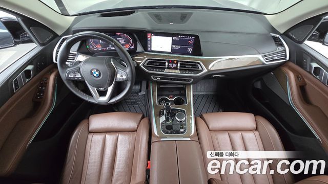 BMW X5 2021 — photo 7