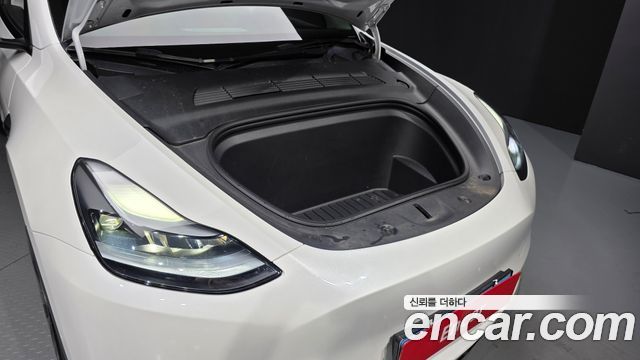 Tesla Model Y 2022 — photo 6