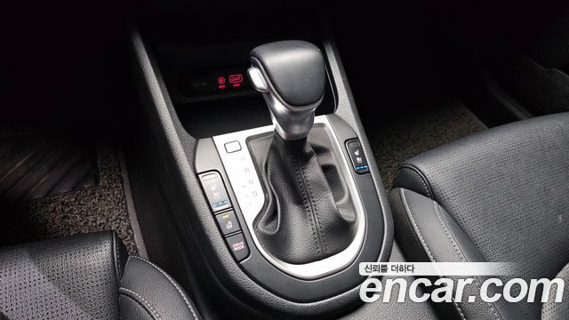 Kia K3 2019 — photo 9